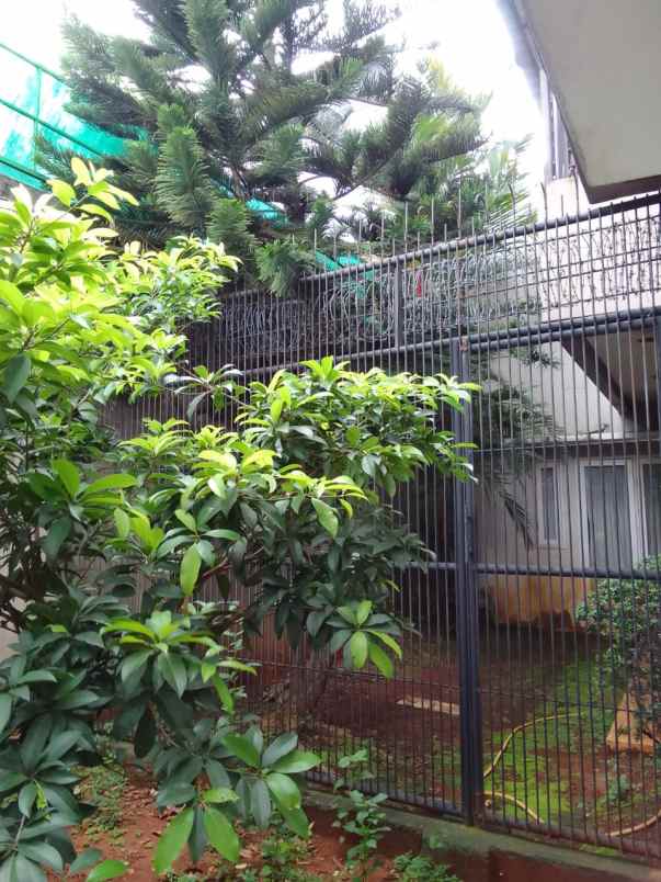 dijual rumah manggarai selatan