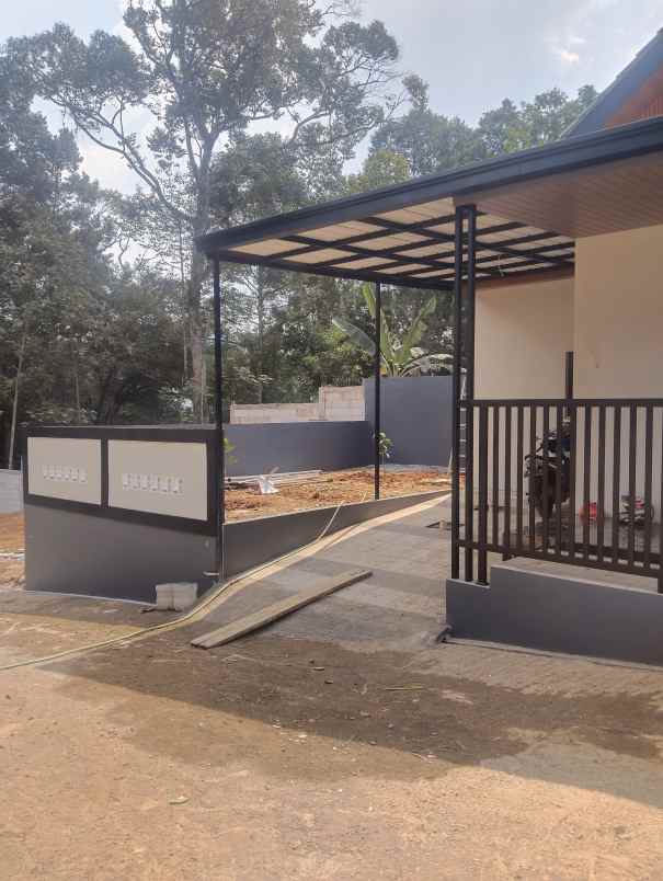 dijual rumah mangunsari