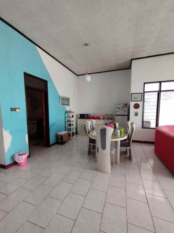 dijual rumah manyar kertoarjo kertajaya