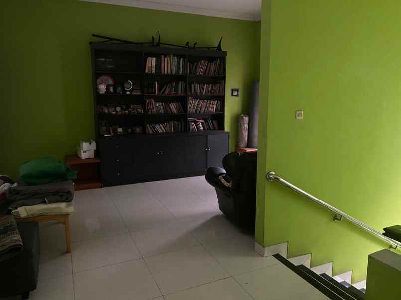 dijual rumah mas naga galqxy bekasi selatan