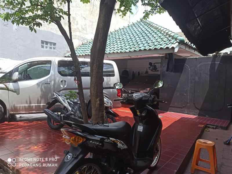 dijual rumah matraman