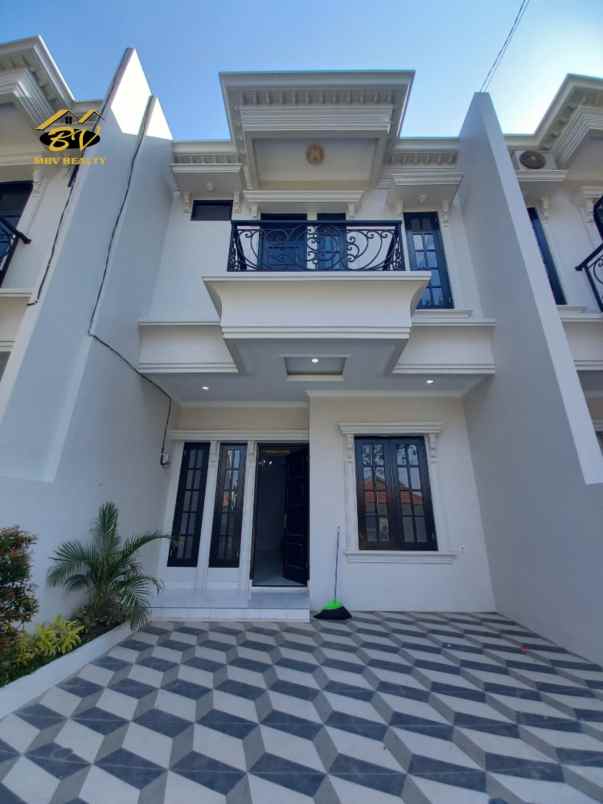 dijual rumah mbv 244