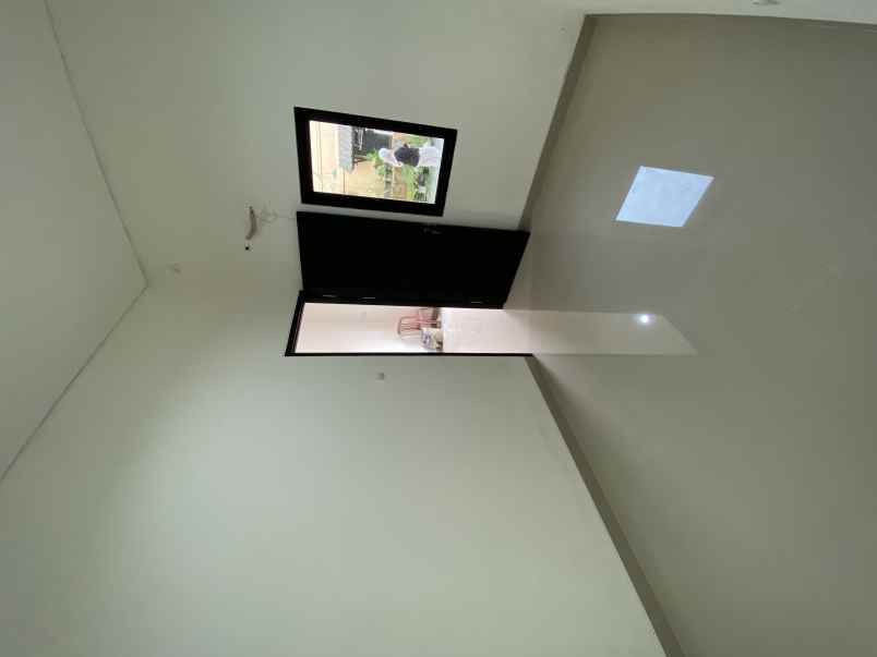 dijual rumah medang lestari gading serpong