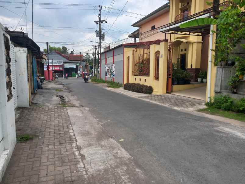 dijual rumah mejing wetan ambarketawang