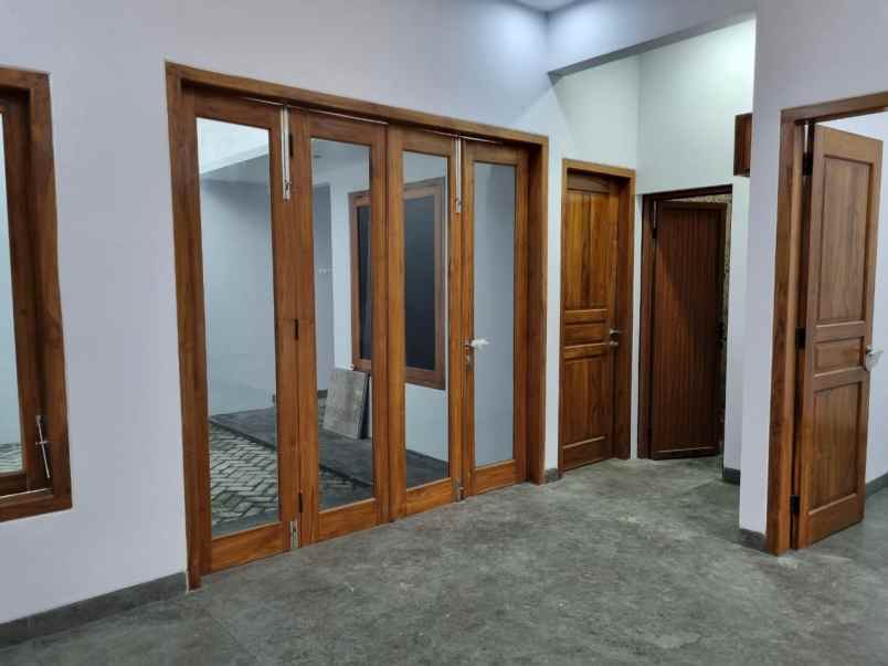 dijual rumah mertoyudan magelang jawa