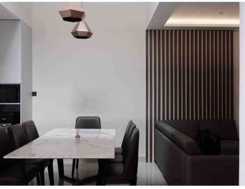 dijual rumah modern di setra dago antapani