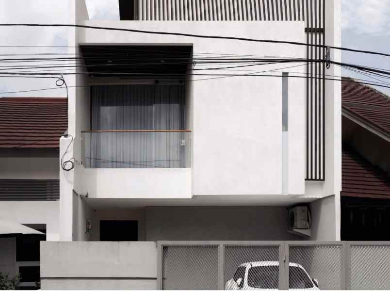 dijual rumah modern di setra dago antapani