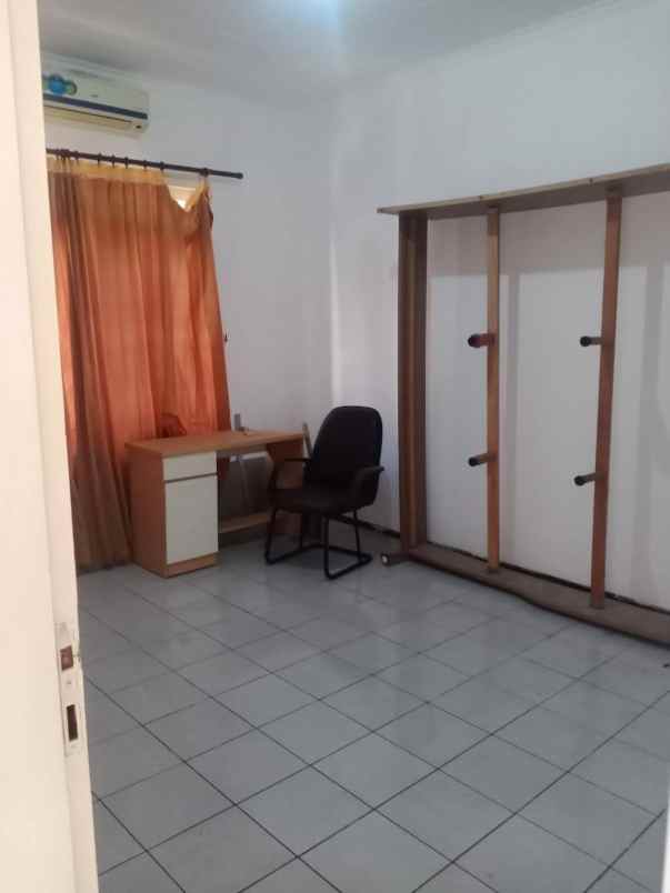 dijual rumah mojoklanggru