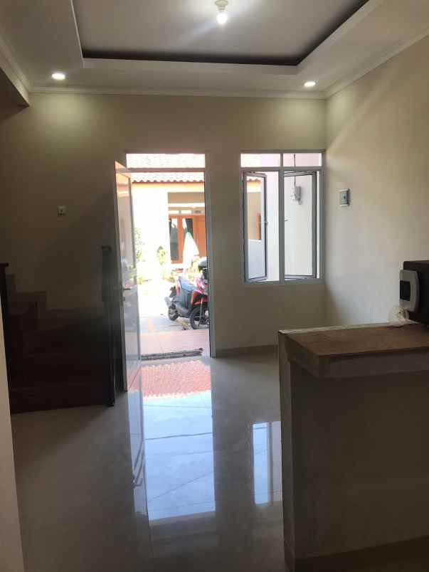 dijual rumah murah dalam cluster area sawangan depok