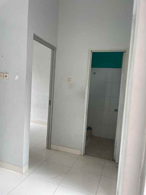 dijual rumah mutiara gading city