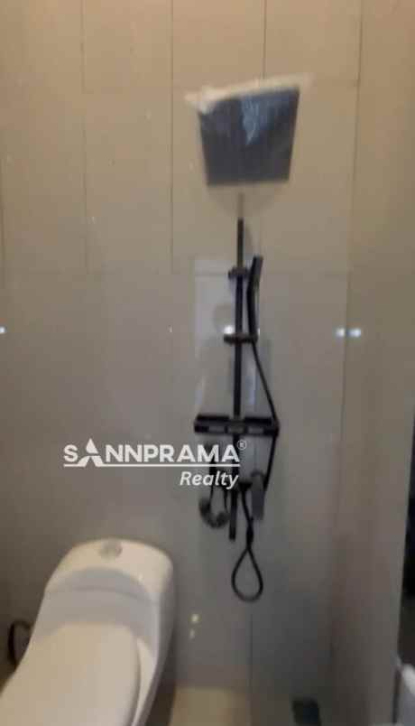 dijual rumah nanggerang