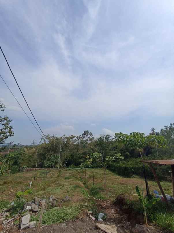 dijual rumah nayanika hill