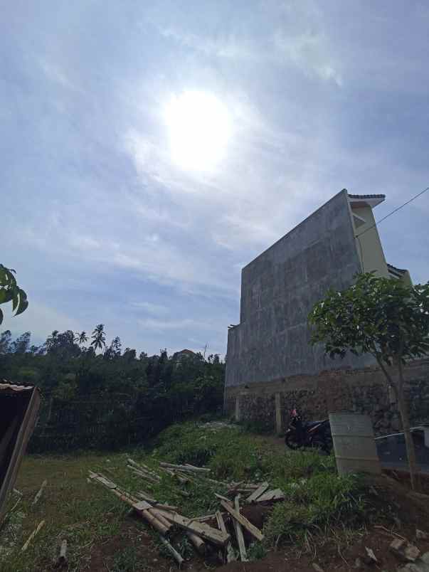 dijual rumah nayanika hill