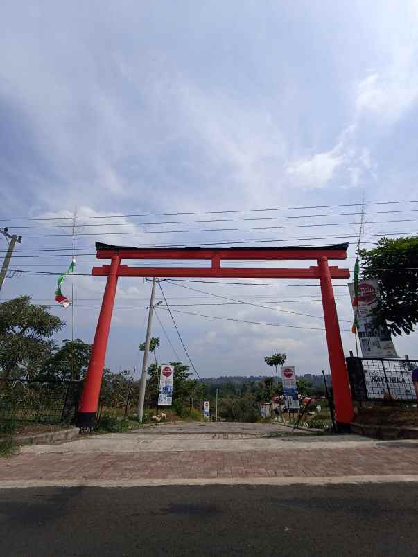 dijual rumah nayanika hill jedong