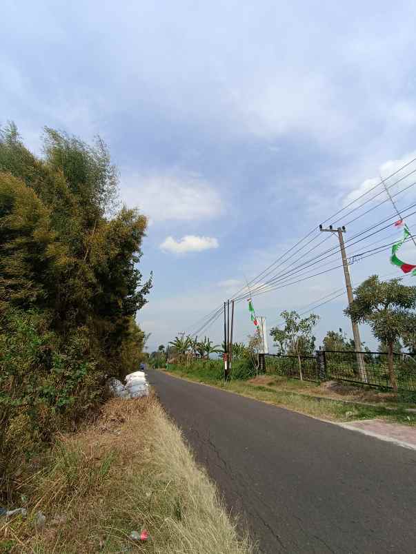 dijual rumah nayanika hill jedong