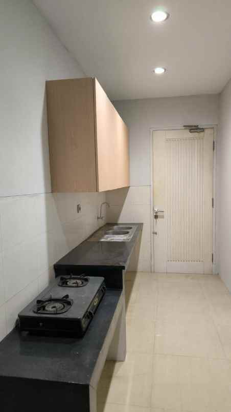 dijual rumah nginden intan timur