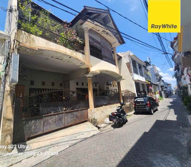 dijual rumah pacar kembang