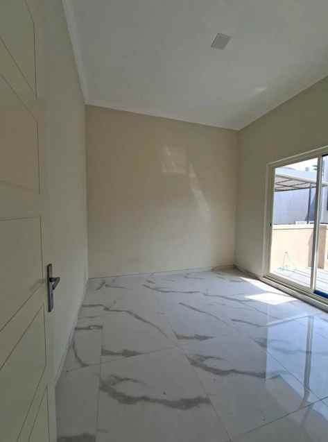 dijual rumah pakuwon city san diego