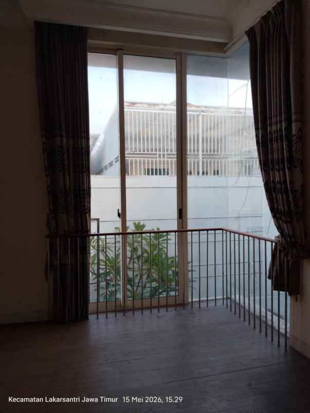 dijual rumah pakuwon indah cluster