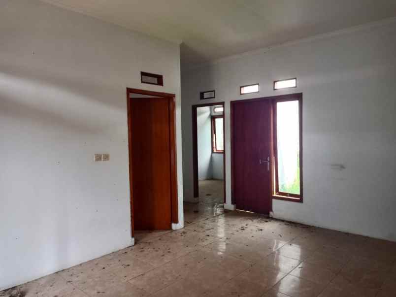 dijual rumah pengasinan sawangan depok