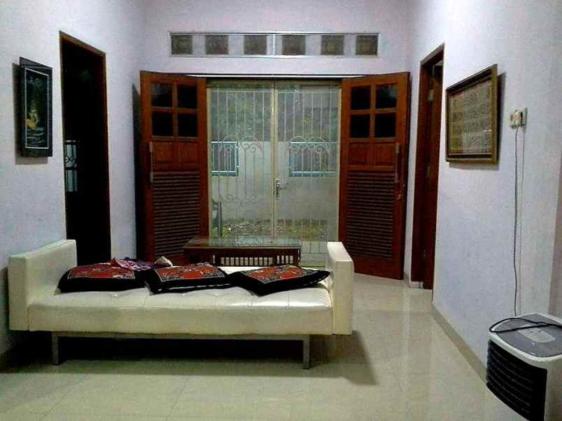 dijual rumah permata depok sektor mirah