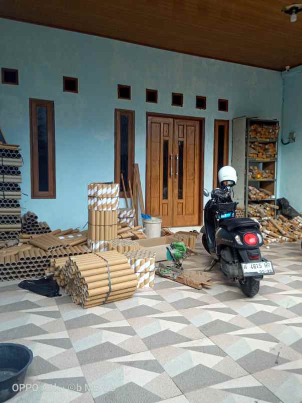 dijual rumah perum banjar dowo