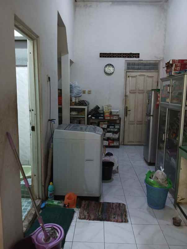 dijual rumah perum gka graha kembangan