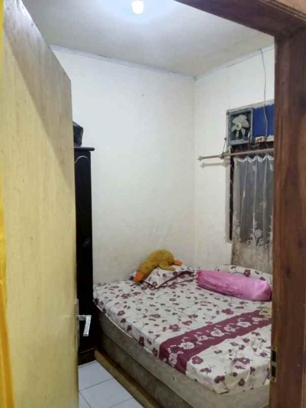 dijual rumah perum mustika tigaraksa