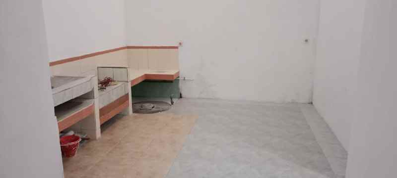 dijual rumah perum tanggul angin asri