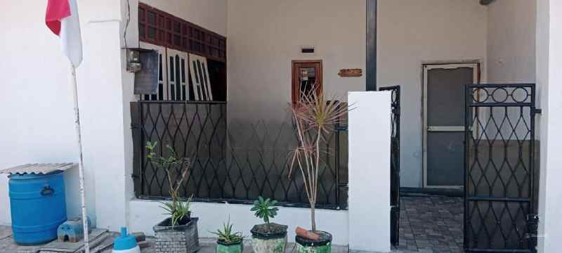 dijual rumah perum tanggul angin asri