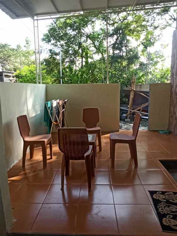 dijual rumah perum tirtasani