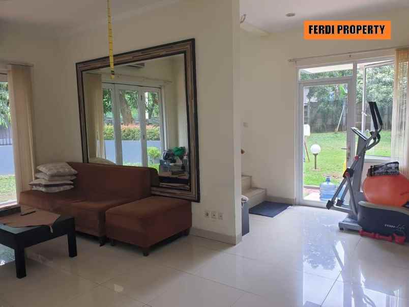 dijual rumah perumahan bukit golf cibubur