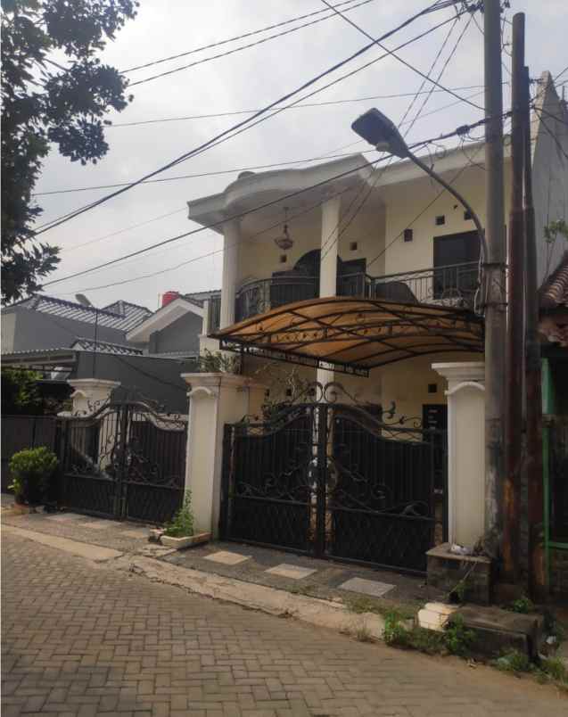 dijual rumah perumahan bukit rivaria