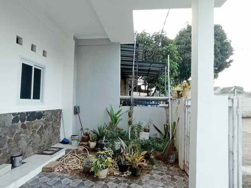 dijual rumah perumahan griya azzahra jl