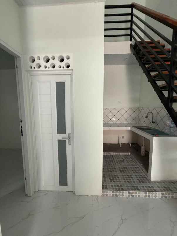dijual rumah perumahan sakura residence