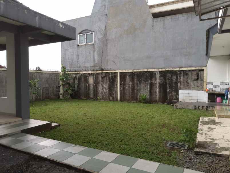 dijual rumah perumahan taman yasmin