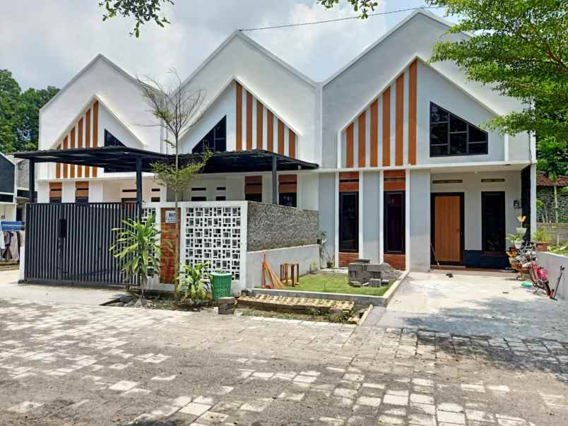 dijual rumah perumakan scandinavian