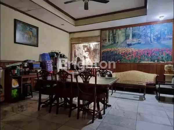 dijual rumah petogogan kebayoran baru