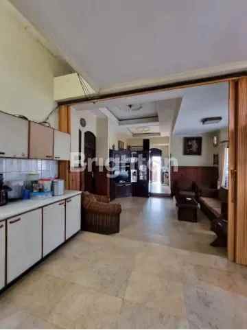 dijual rumah petogogan kebayoran baru