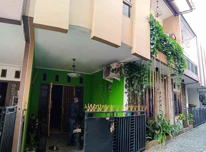 dijual rumah petukangan utara