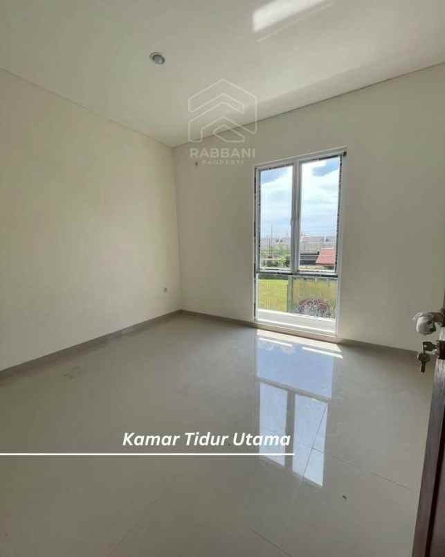 dijual rumah pinang