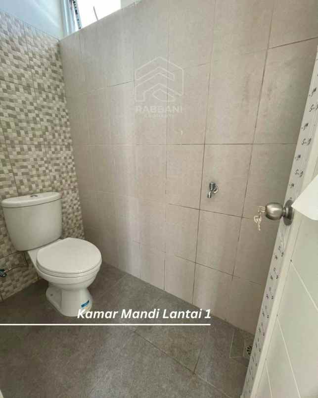 dijual rumah pinang