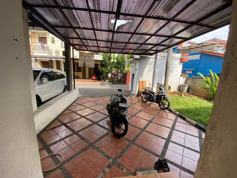 dijual rumah pisangan ciputat tangerang