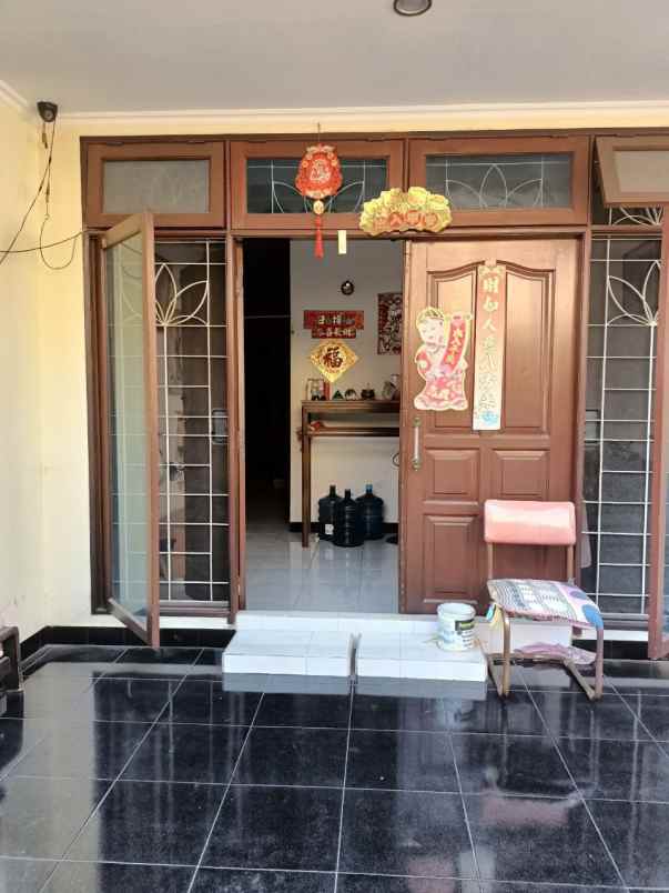 dijual rumah ploso timur