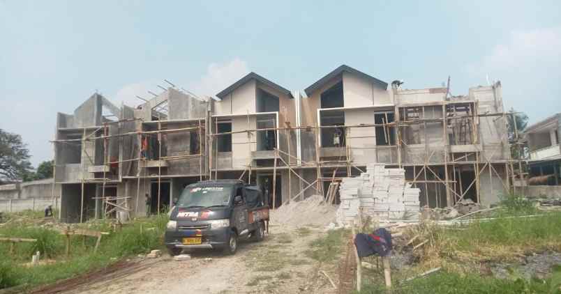 dijual rumah pocis pamulang tansgel