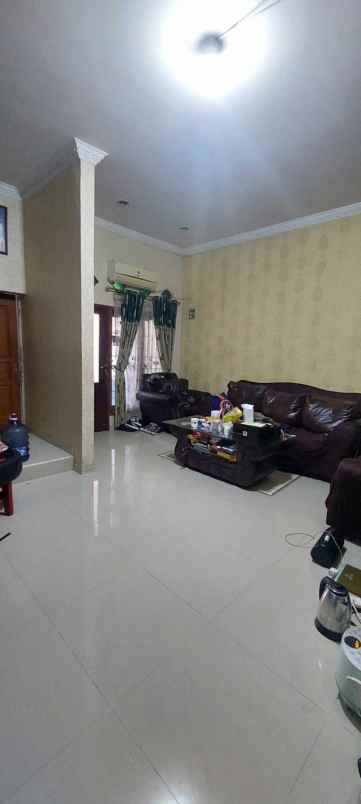 dijual rumah pondok bambu