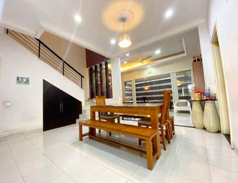 dijual rumah pondok hijau golf gading