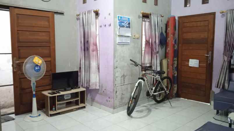 dijual rumah pondok petir