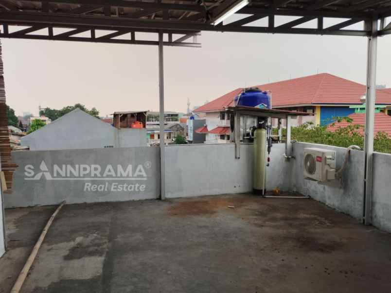 dijual rumah pondok pinang