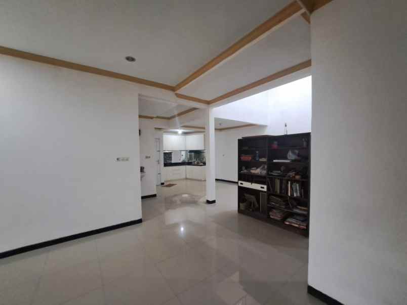 dijual rumah pondok tjandra indah